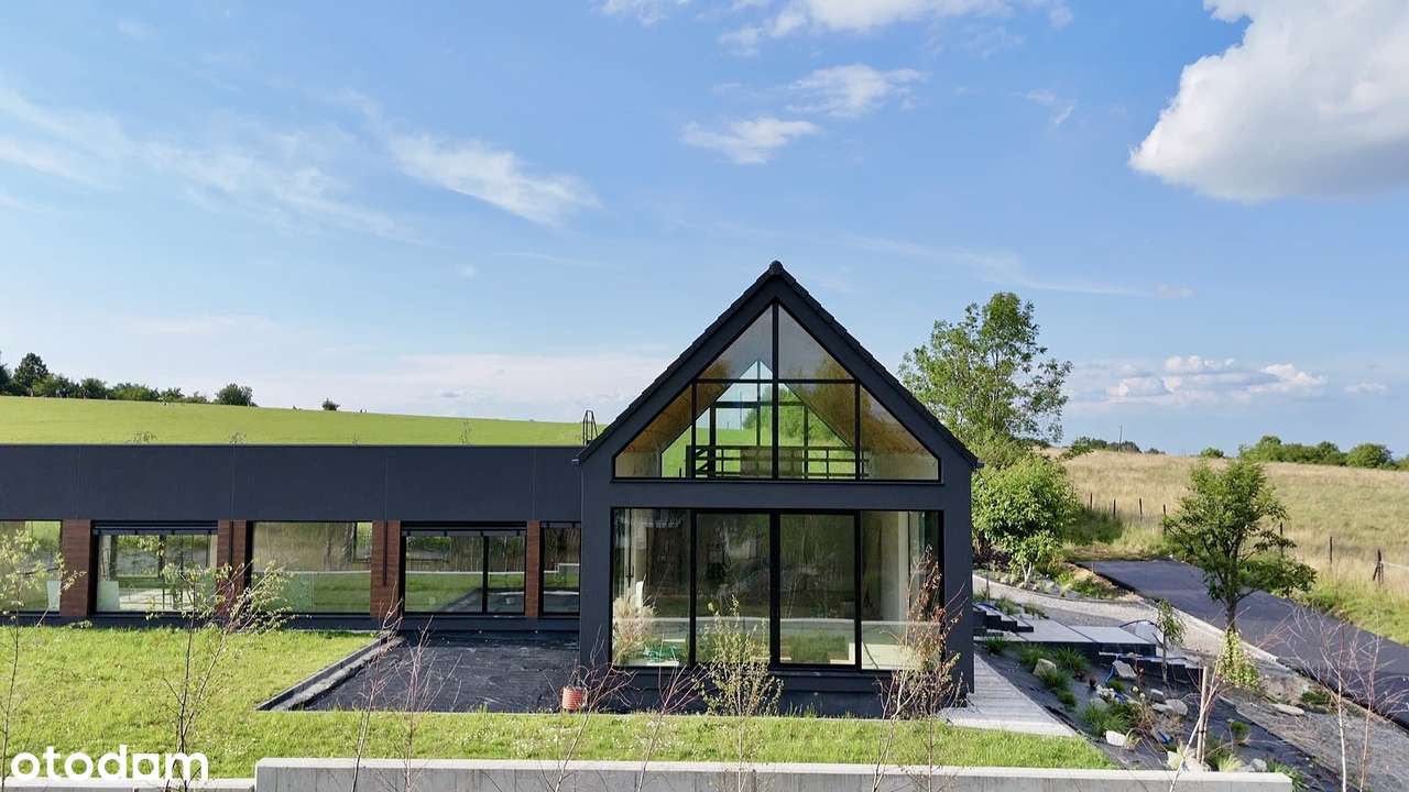 Nowoczesna willa w Bielsku-Białej - widok i lokalizacja za 1 mln $-7