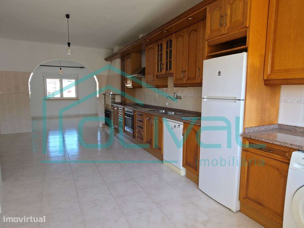 Moradia Independente T6 com terreno, ** com vista panorâmica sobre ...-7