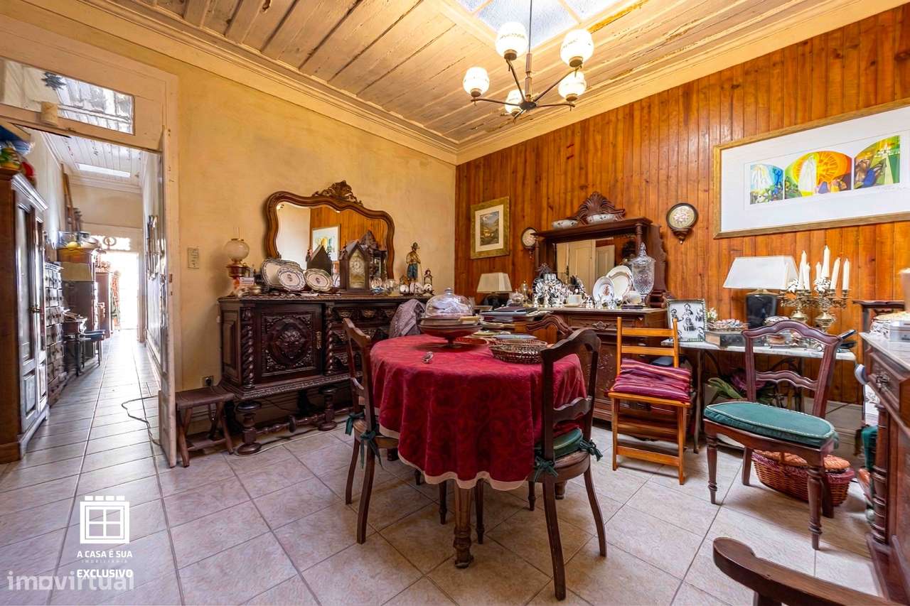 Moradia no centro de Ovar com excelente potencial - Exclusivo-5