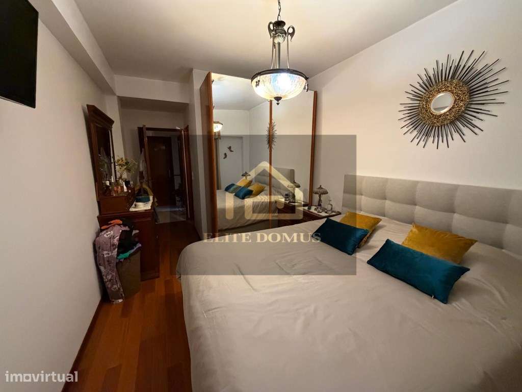 Magnífico Apartamento T3 com Terraço, Arrecadação e Estacionamento!-14