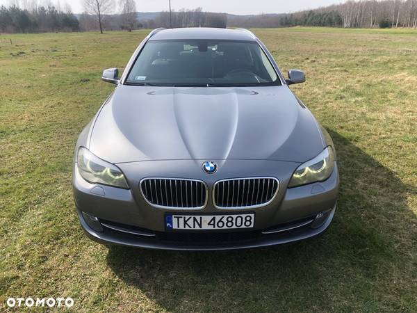 BMW Seria 5 525d xDrive - 1