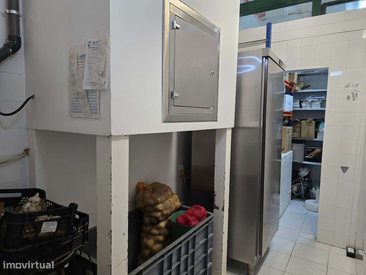 Trespasse – Restaurante com um magnifico faturamento, junto à Av. Colu-27