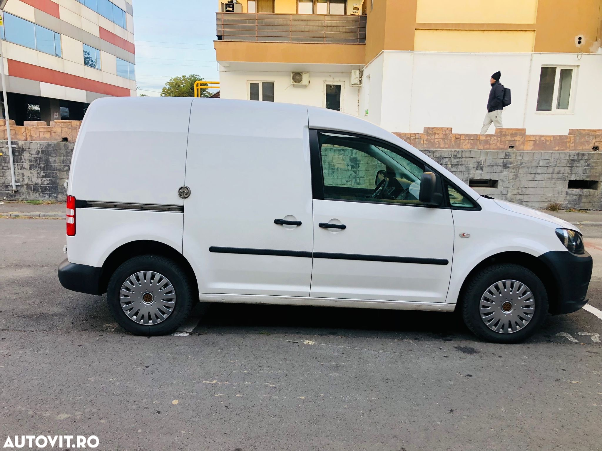 Volkswagen Caddy 1.6 TDI - 4