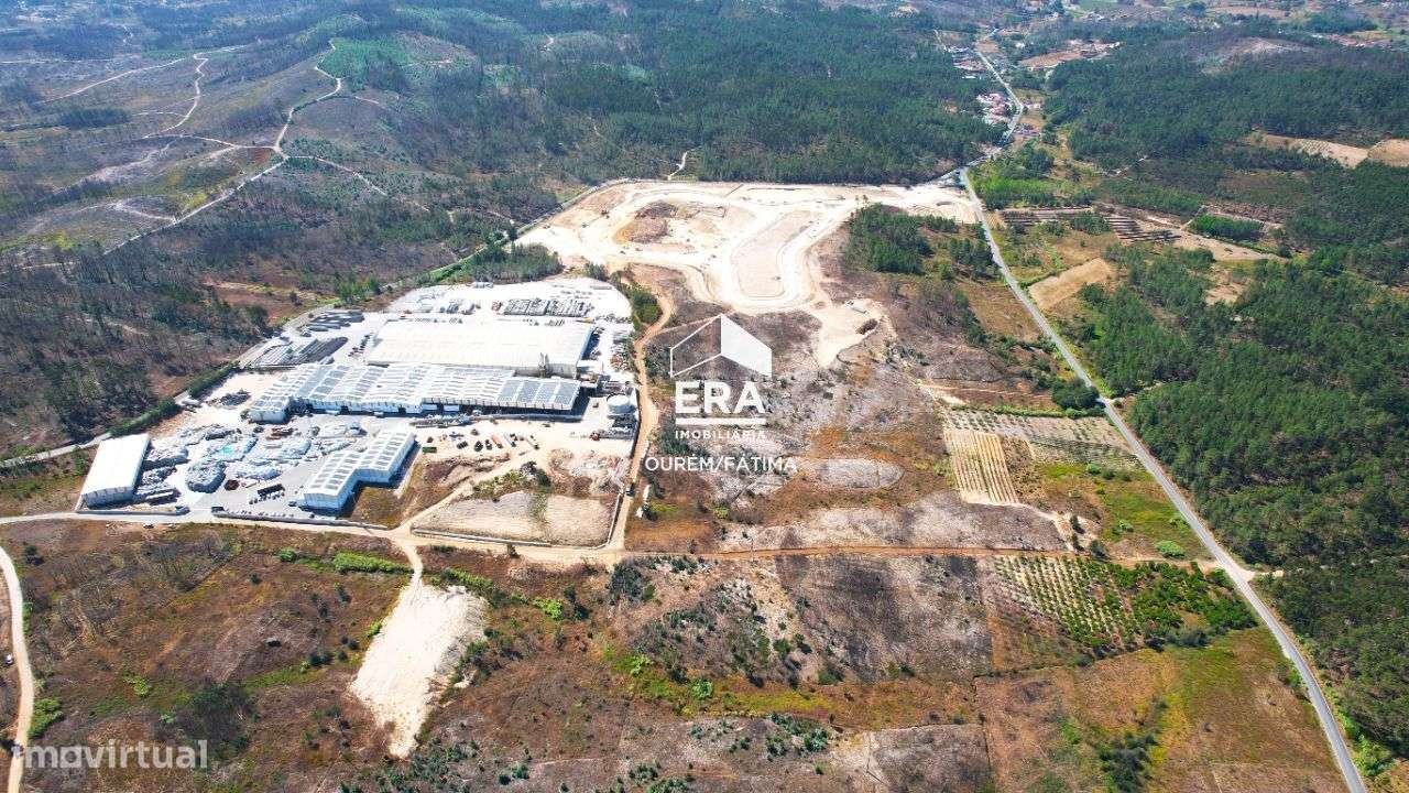 Terreno localizado na Zona Industrial da Freixianda - Grande imagem: 5/19