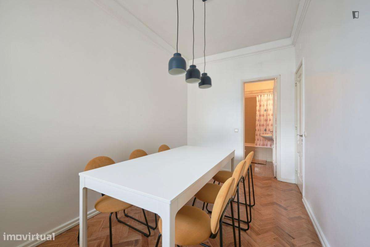 Quarto - localizado em Lisbon - Grande imagem: 5/45