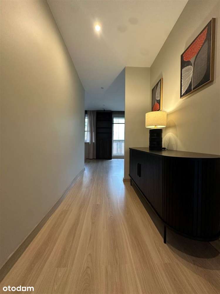 M-4 Jastrzębie - Zdrój, ul. Wrzosowa - niski blok-0