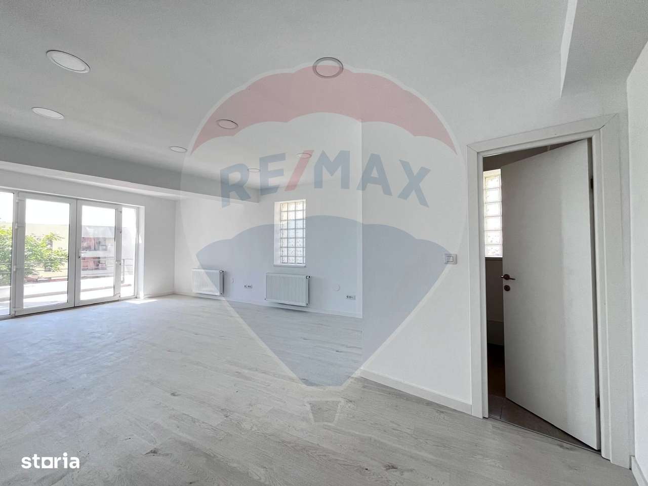 Spațiu birouri NOU -47mp de inchiriat în zona Lizeanu-Stefan cel Mare - Imagine principală: 1/11