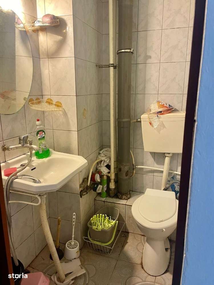 Garsoniera de vanzare in zona Boul Rosu - Imagine principală: 4/4
