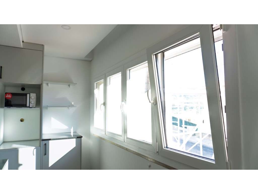 Moradia T3 com Piscina em Sesimbra-13