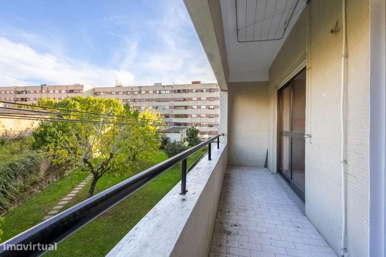 Apartamento T3 em Ferreiros, Braga-25