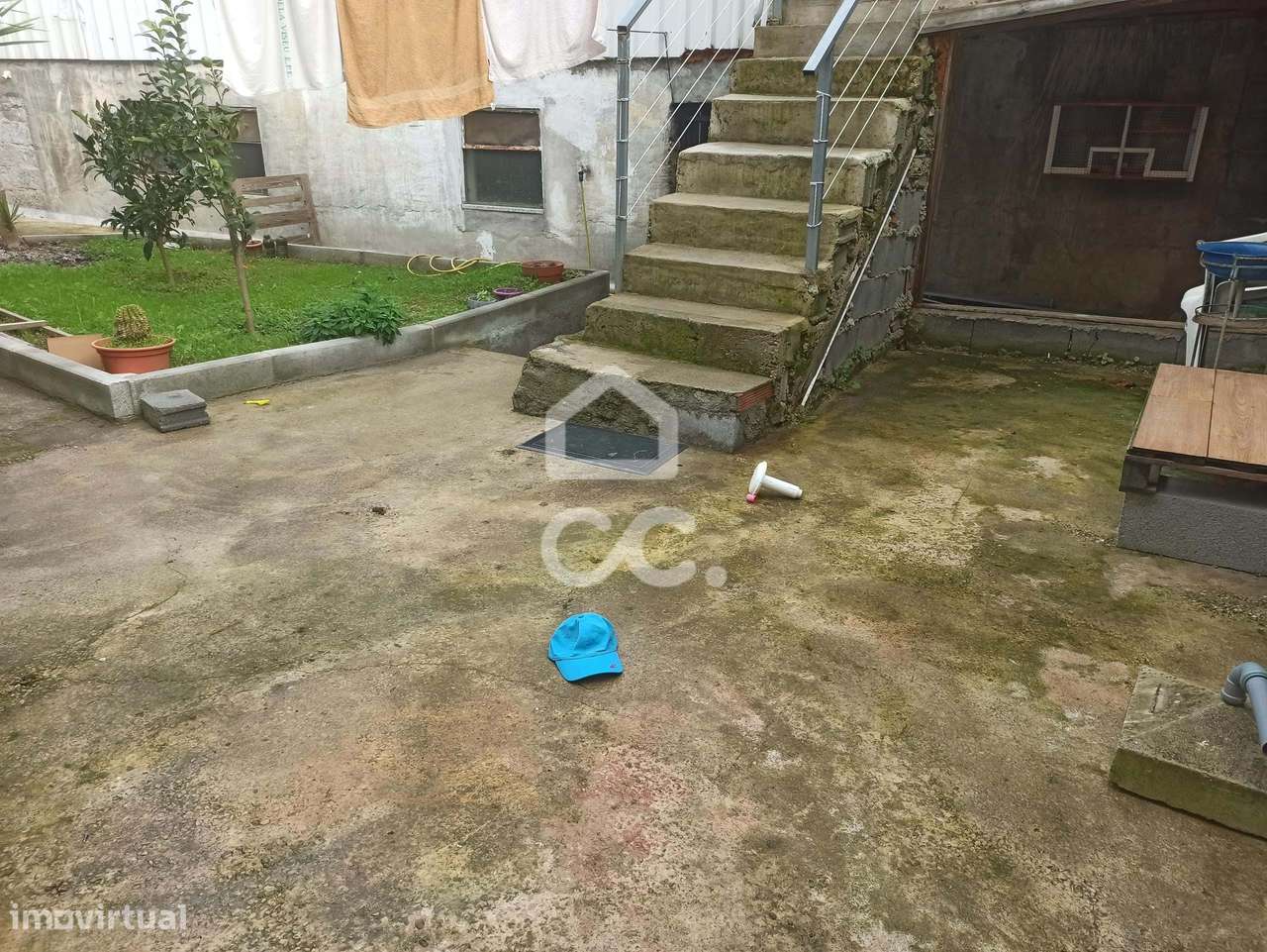 Moradia Geminada no centro de Macedo de Cavaleiros - Grande imagem: 5/22