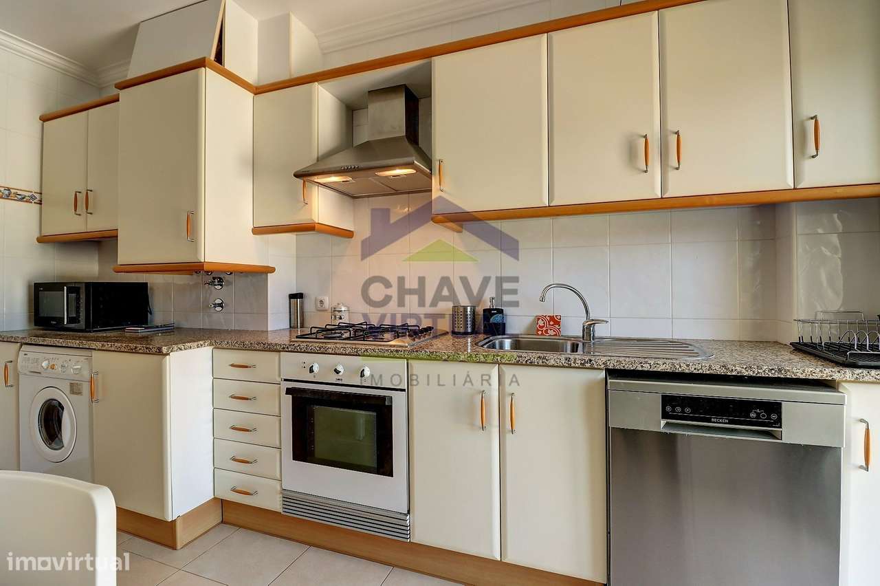 Apartamento T0 em Condomínio Privado com Piscina - Centro Bombarral - Grande imagem: 4/23