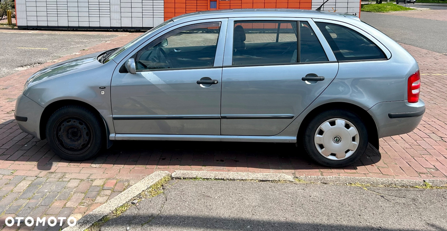 Skoda Fabia 1.4 16V Comfort - 7