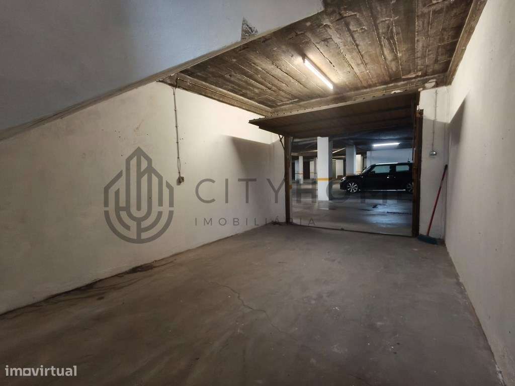 Garagem em BOX em Carvoeiro - Grande imagem: 4/6