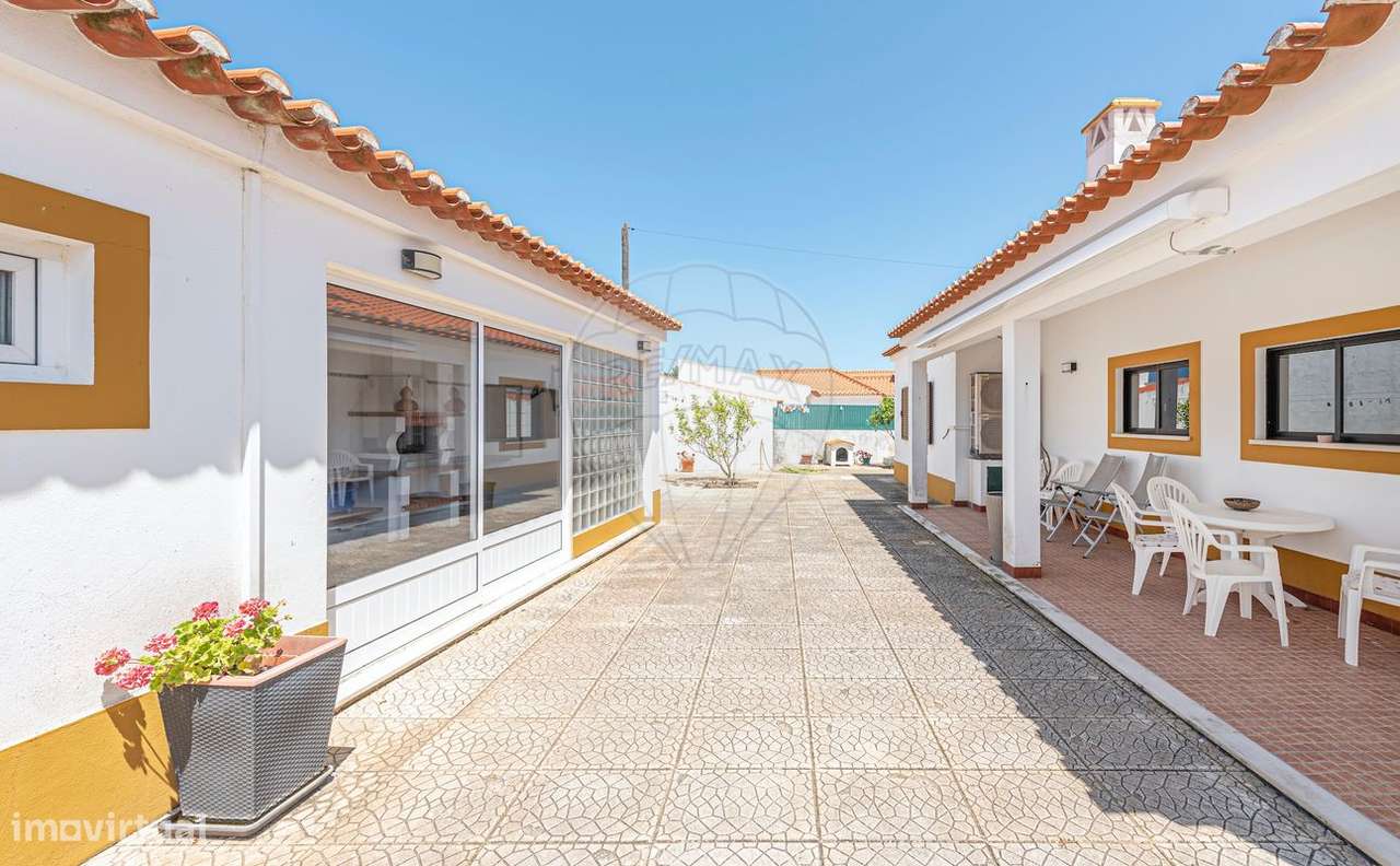 Moradia T4 para venda-22