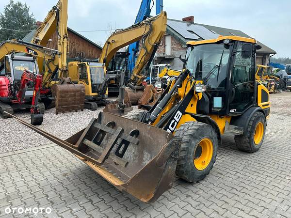 JCB 407 T4 - 1