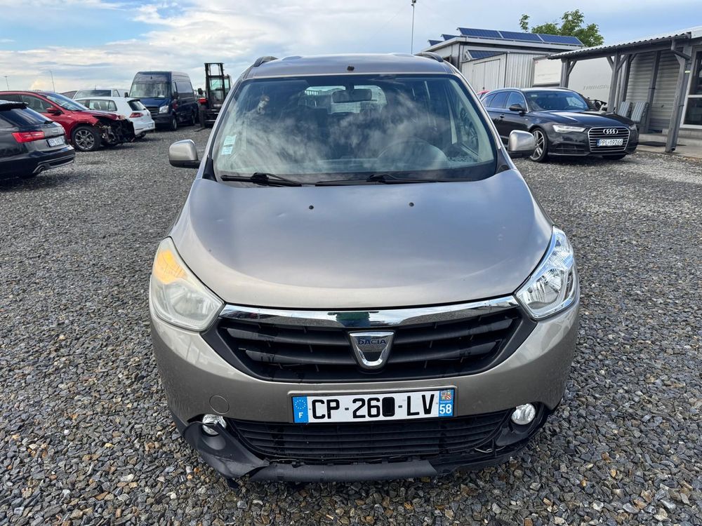 Dacia Lodgy dCi 110 Celebration 2013