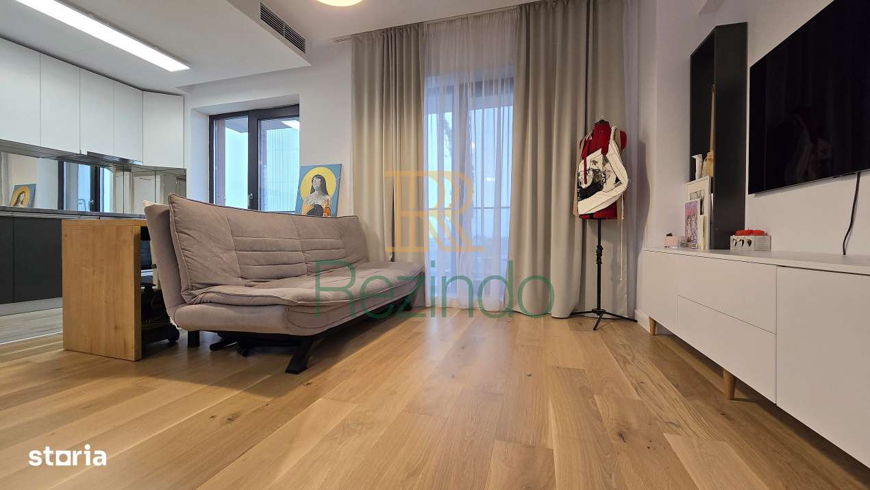 Studio dublu modern gata de mutat, in ansamblu premiat | VIDEO-0