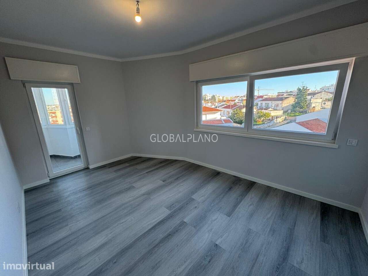 Apartamento T3 Avenida 25 de Abril-12