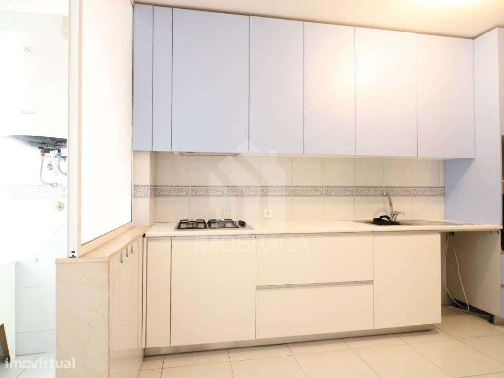 Arrendamento Apartamento T2+1 - S. Vicente (Volvo) - Grande imagem: 5/33