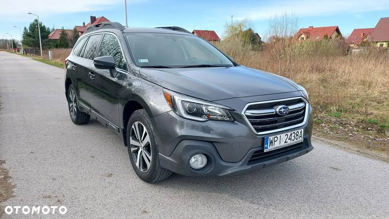 Subaru Outback - 1