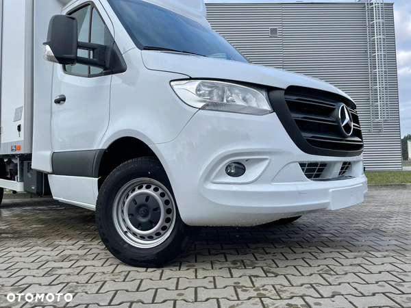 Mercedes-Benz Sprinter 319 Kontener od ręki - 10