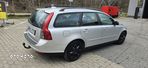 Volvo V50 D2 Momentum - 4