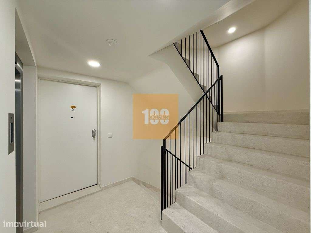 T2 Duplex novo com terraço em Cedofeita - Grande imagem: 3/30