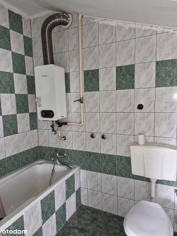 Słoneczne trzy pokojowe mieszkanie na drugim piętrze-8