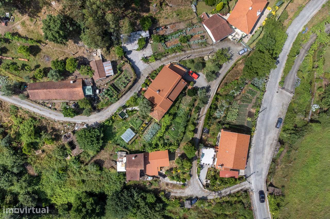 Moradia para Restauro, São João de Rei, Póvoa de Lanhoso-22
