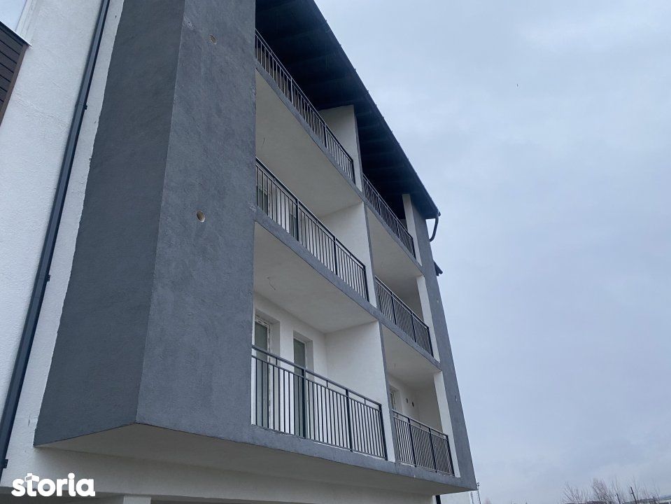 Apartament de vanzare 3 camere 2 bai balcon si parcare zona Selimbar