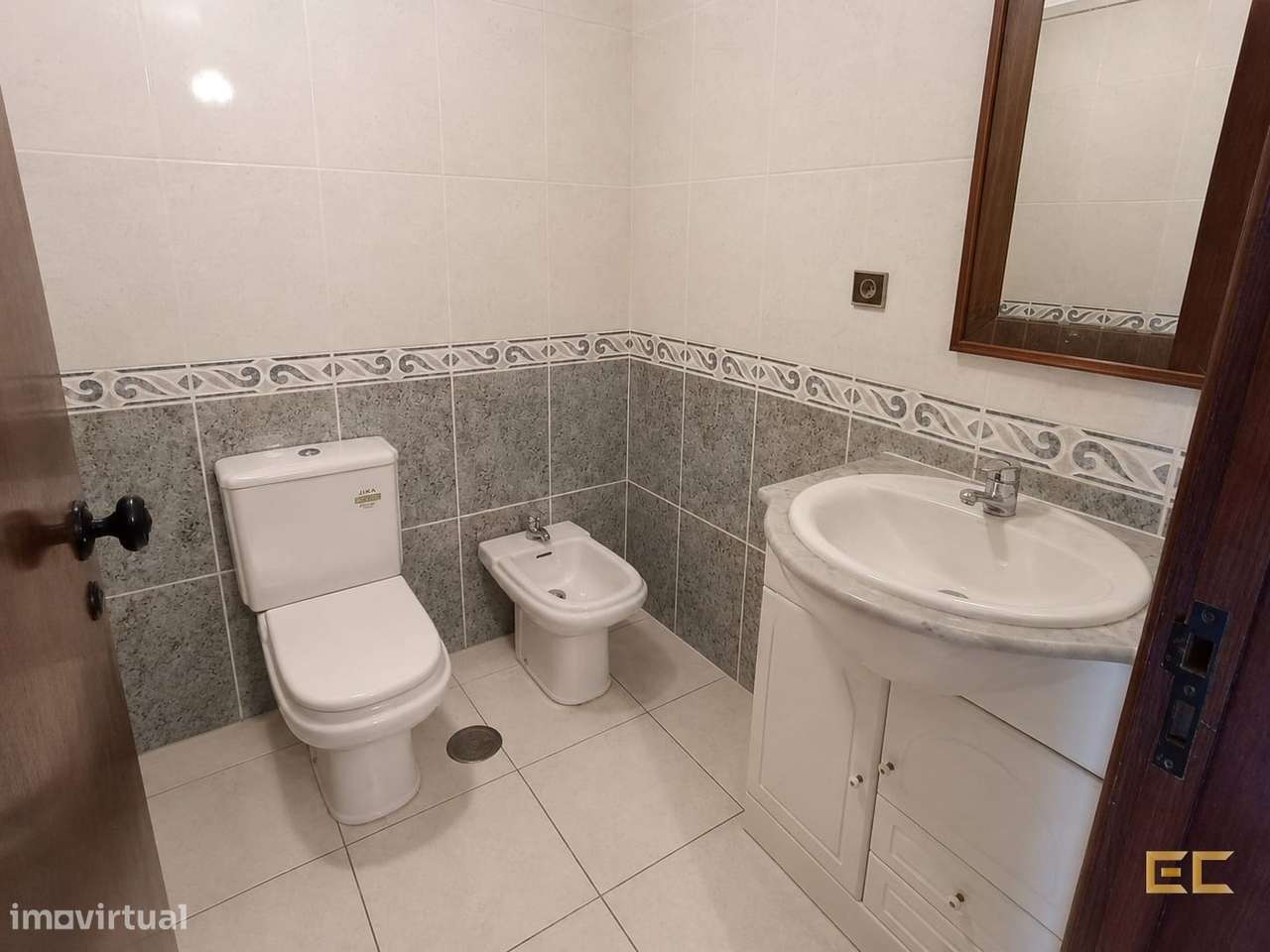 Apartamento T2 -   Alto do Forno!-13