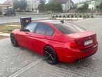 BMW Seria 3 328i - 7