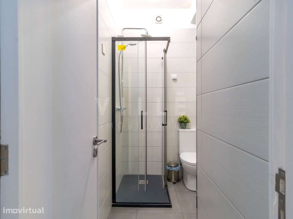 Apartamento T4+1 | Condomínio Fechado | Campo Alegre | Porto-12