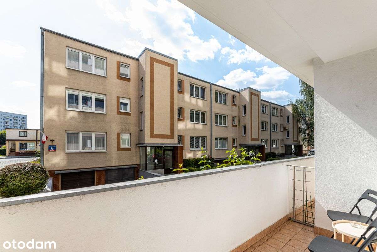 Ciche | Loggia | po remoncie | Saska Kępa-12