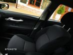 Toyota Auris 1.6 Premium - 9