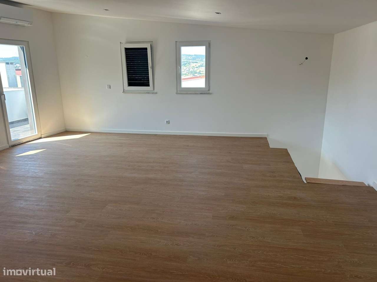 T3 +1 Duplex NOVO no Empreendimento Varandas do Pinheiro-35