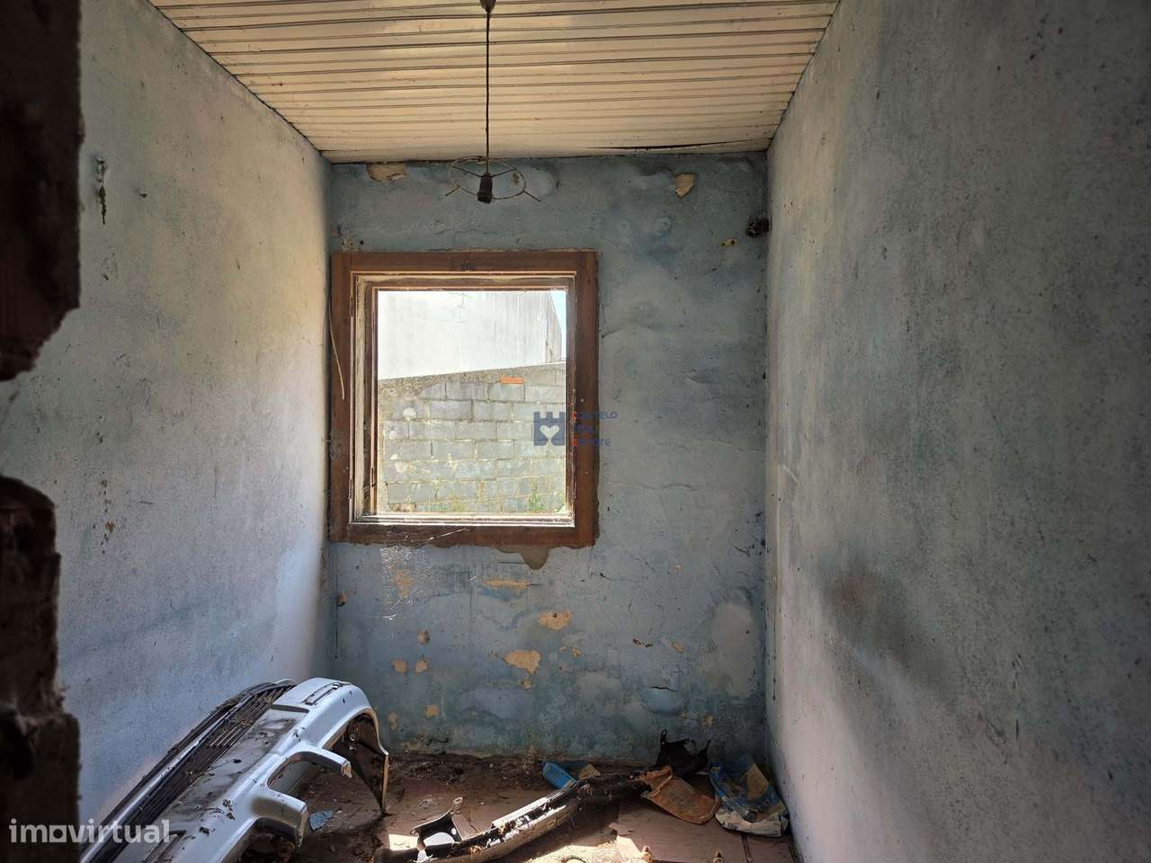 Moradia em ruina com logradouro Ourém-8