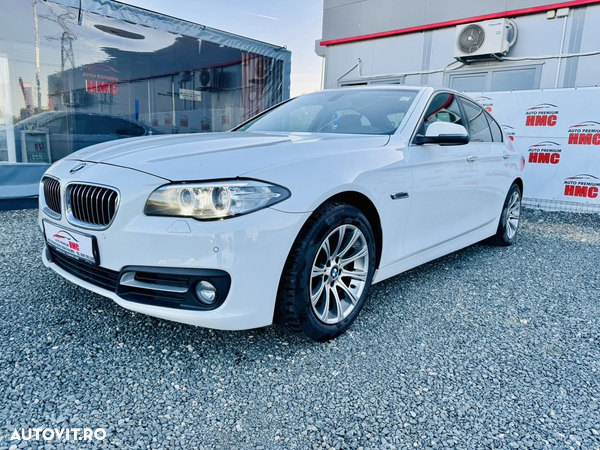 BMW Seria 5 525d Aut. - 25