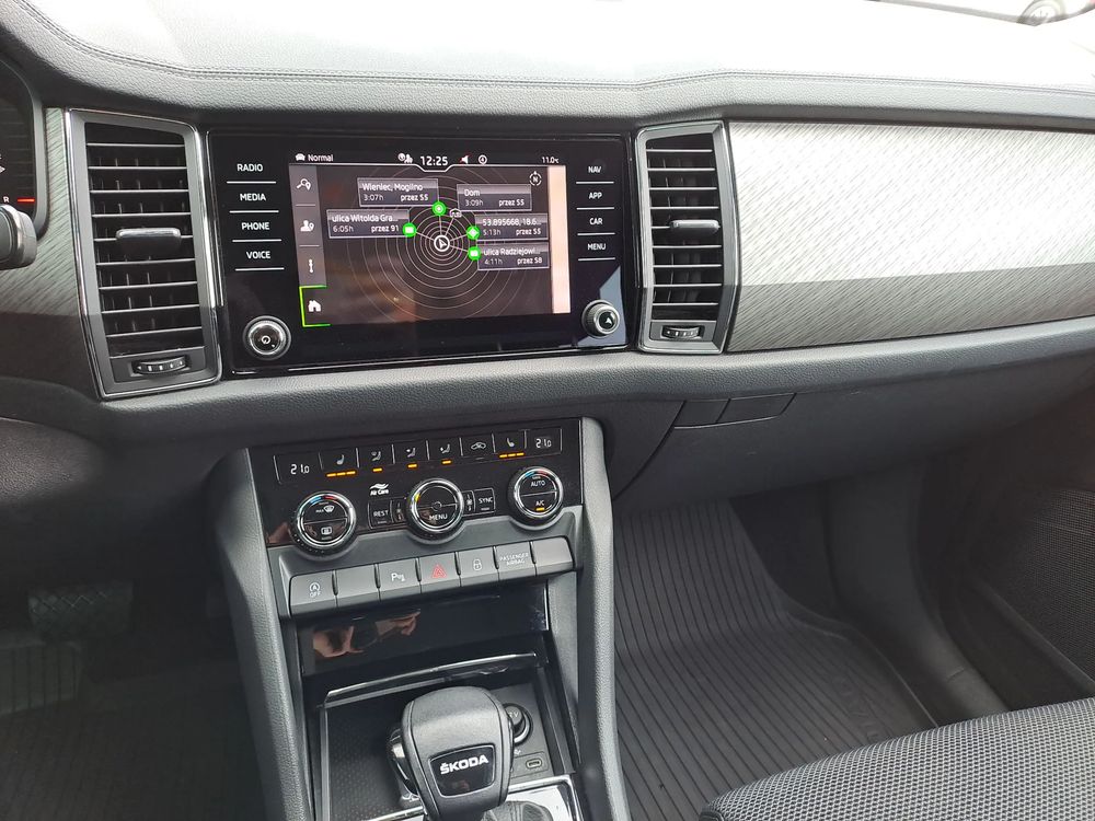 SKODA KODIAQ STYLE 1.5 TSI 150KM DSG Kamera Navi 3 Strefy klimatyzacji Salon PL ASO