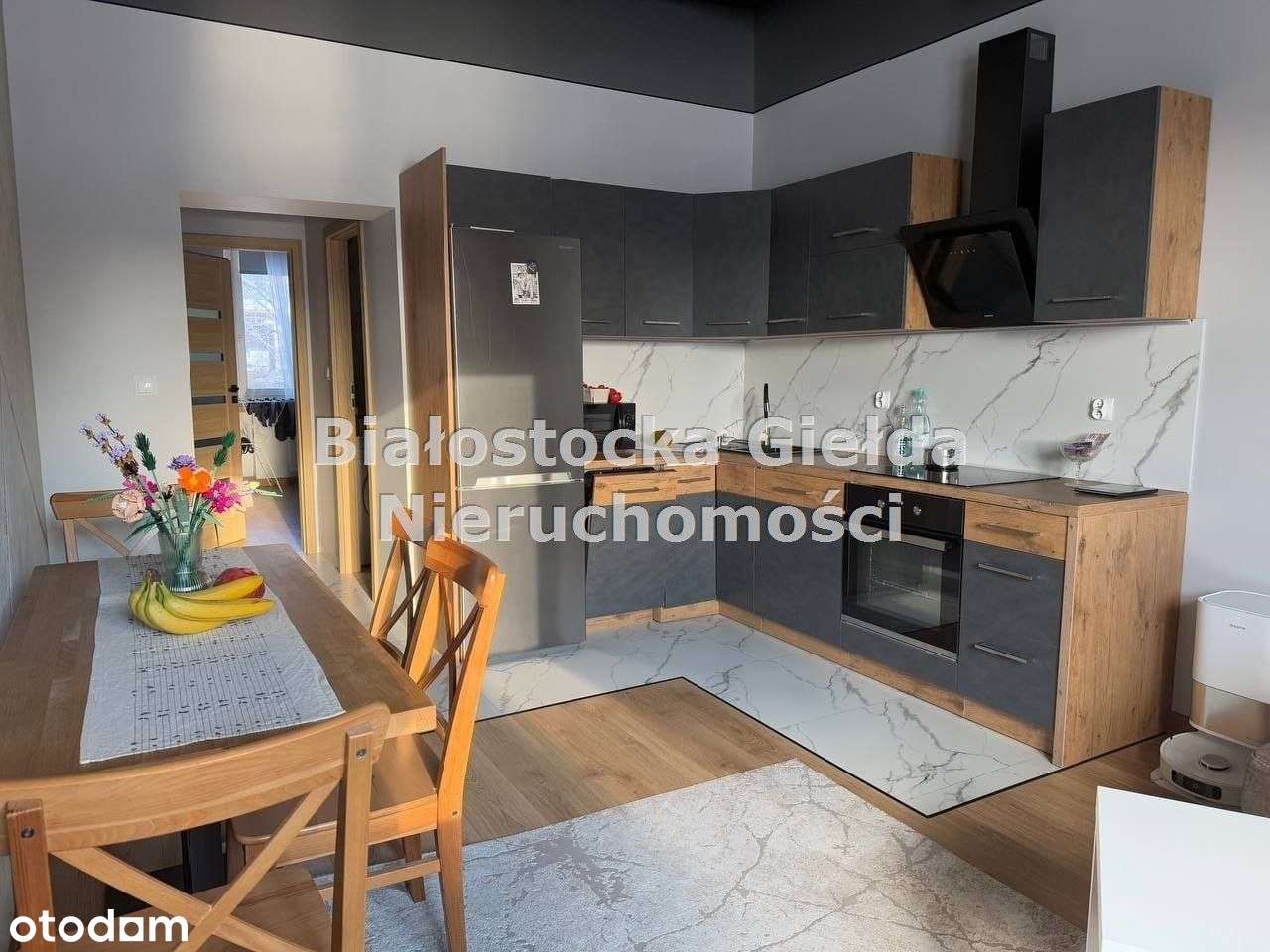 3 pokoje po kapitalnym remoncie w ścisłym centrum - Pełny obrazek: 3/12