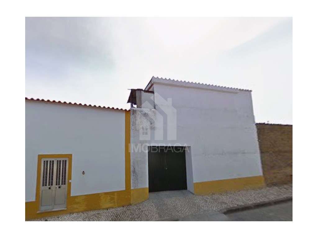 Venda Moradia Banda T5, na Golegã (Santarém)-8