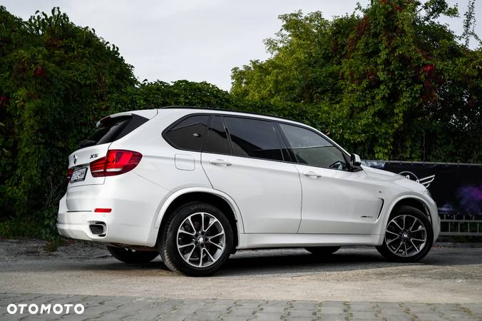 BMW X5 xDrive40d - 7