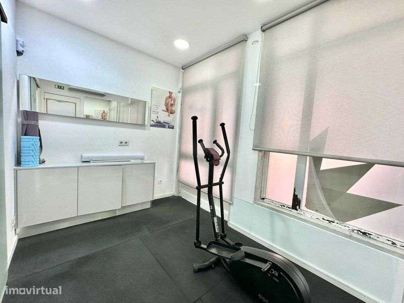 Arrendamento de espaço comercial na Alameda dos Moinhos, 5 - Grande imagem: 5/12