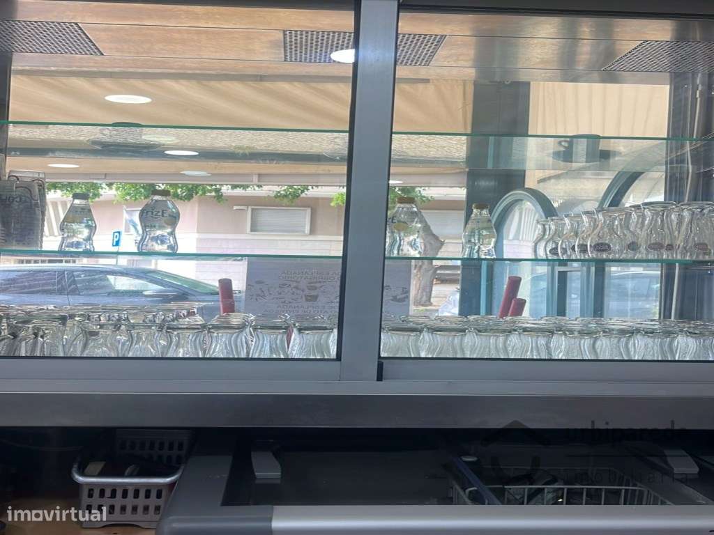 Restaurante com ótima esplanada, no centro Lisboa-10