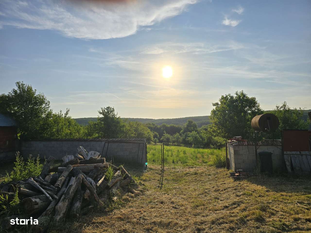 Casa + teren de vanzare loc. Sumugiu - Imagine principală: 5/12