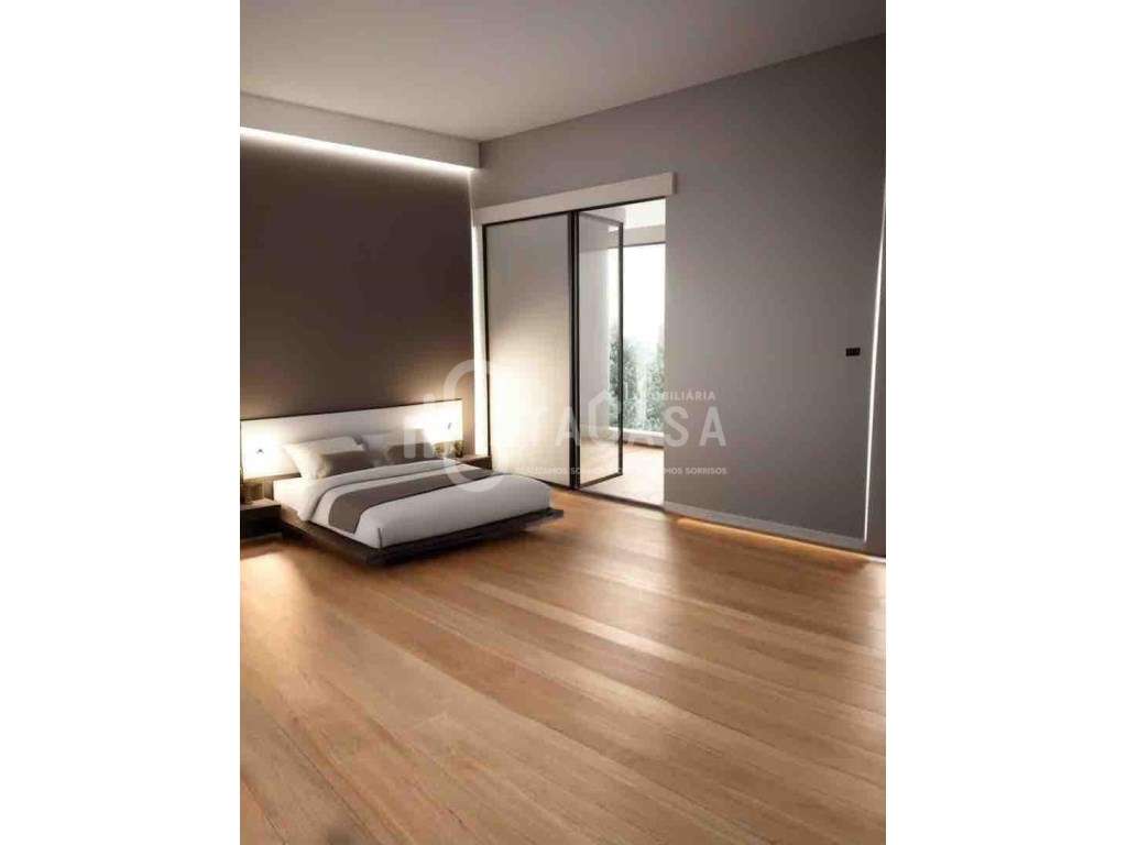 Moradia T3+1 Isolada NOVA no centro de Aguada de Cima-11