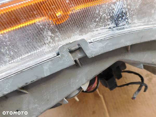 Lampa Przód Lewa KIA K2700 - 7