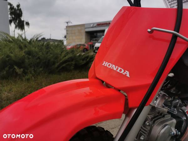 Honda CRF - 7