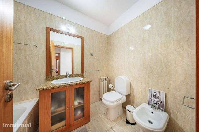 Apartamento T2 à venda em Gondomar-16